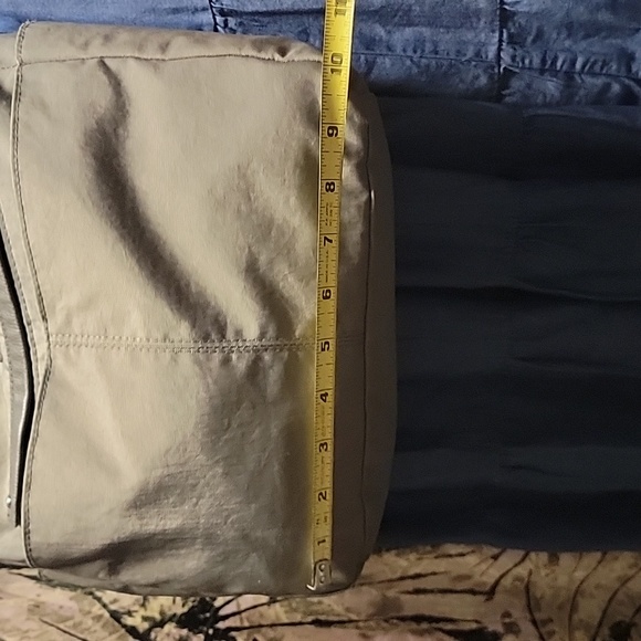 Baggallini Crossbody - Picture 9 of 12